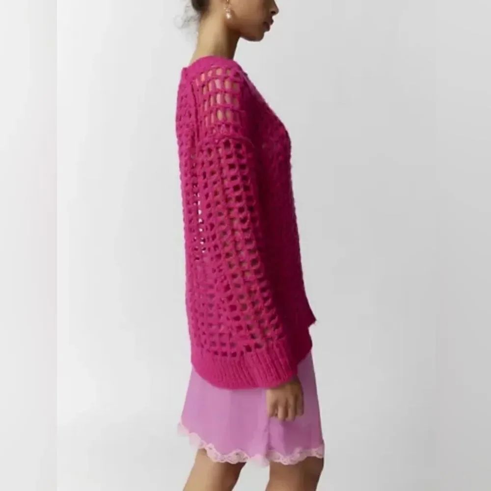 NWT urban Outfitters hot pink open-knit pullover sweater Size s